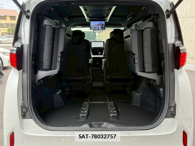 Toyota ALPHARD HYBRID 2024-12 7804360-19