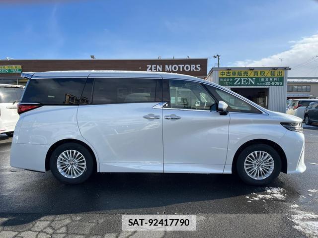 Toyota ALPHARD HYBRID 2025-11 7805854-5