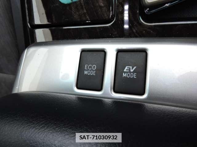 Toyota ALPHARD HYBRID 2012-07 7806370-17