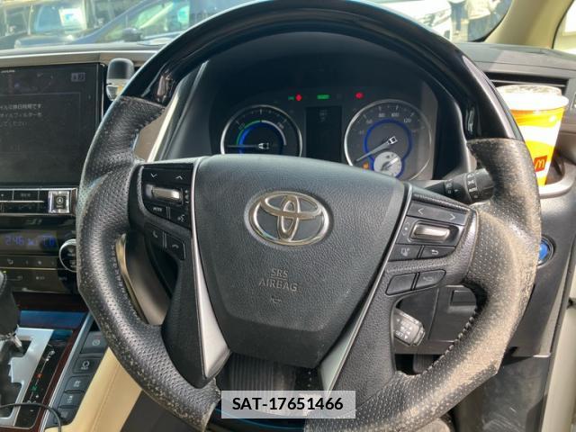 Toyota ALPHARD HYBRID 2017-09 7807957-9