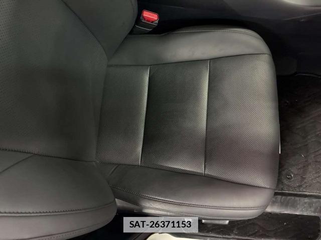 Toyota ALPHARD HYBRID 2021-04 7810950-5