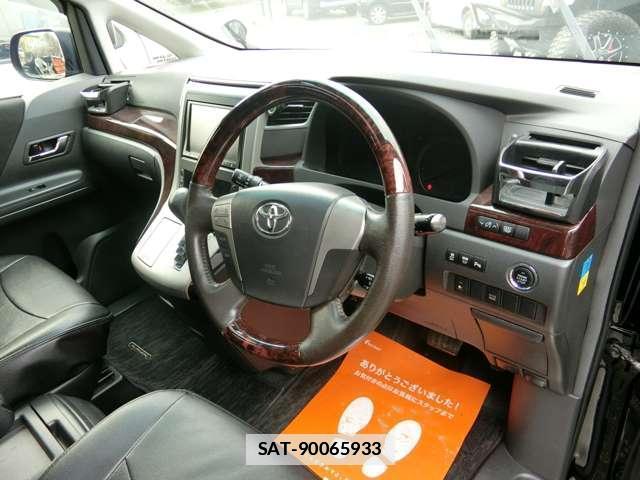 Toyota ALPHARD 2012-02 7796710-12
