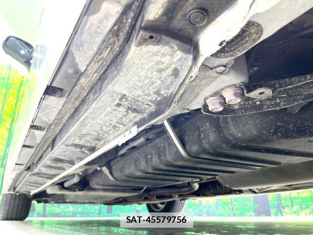Toyota ALPHARD 2023-07 7798809-19