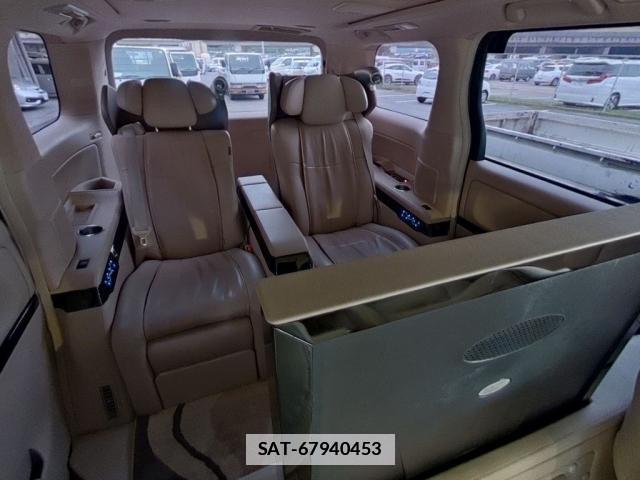 Toyota ALPHARD 2012-09 7801498-5