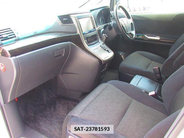Toyota ALPHARD 2012-06 7803409-2