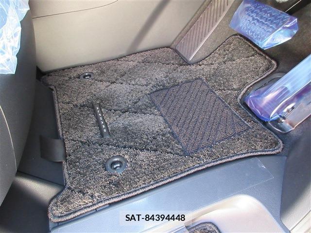 Toyota ALPHARD 2026-06 7804217-17