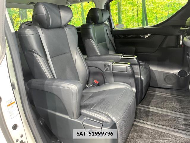 Toyota ALPHARD 2018-03 7804470-8
