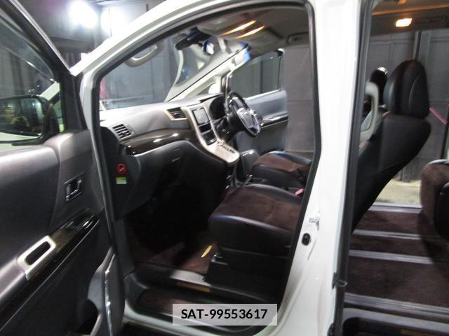 Toyota ALPHARD 2013-07 7806175-16