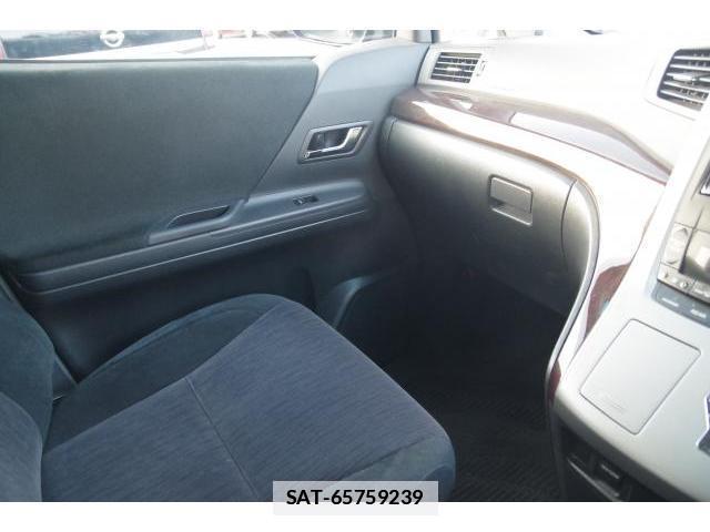 Toyota ALPHARD 2012-08 7806409-15
