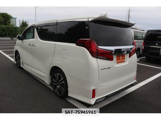 Toyota ALPHARD 2019-06 7809454-1
