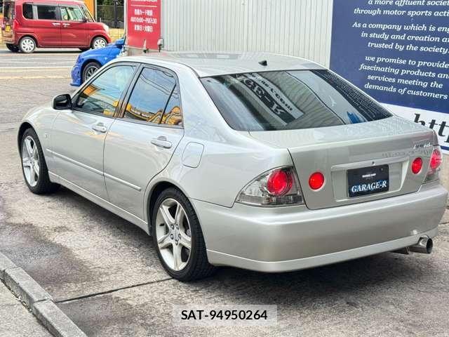 Toyota ALTEZZA 1998-12 7809637-10