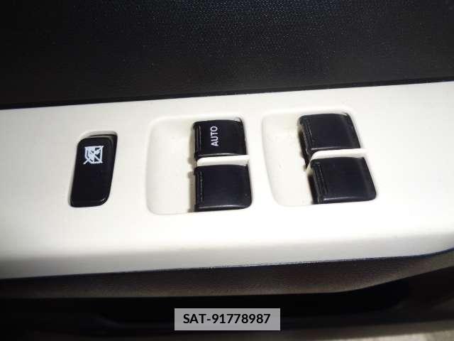 Suzuki ALTO 2017-06 7795261-19