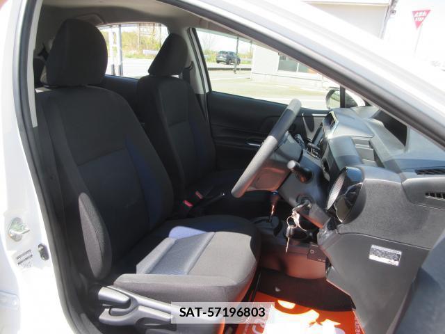Toyota AQUA 2021-03 7793377-12