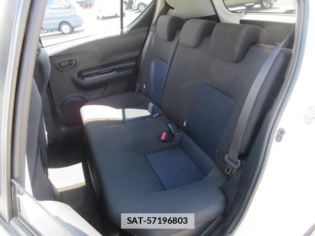 Toyota AQUA 2021-03 7793377-15