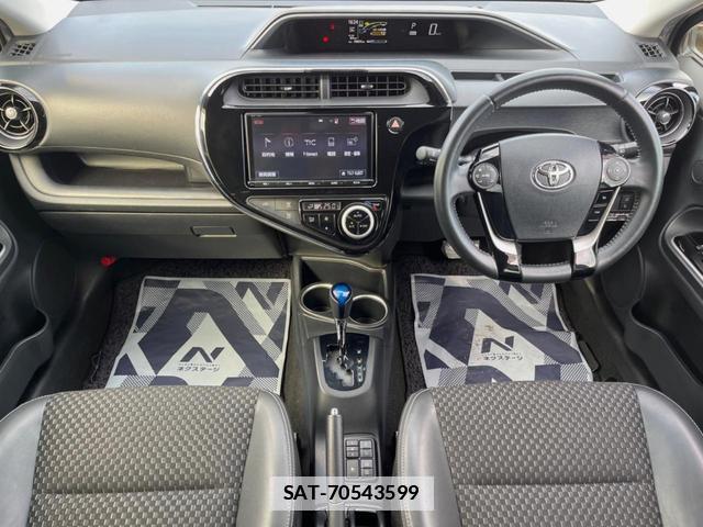 Toyota AQUA 2018-07 7794238-1