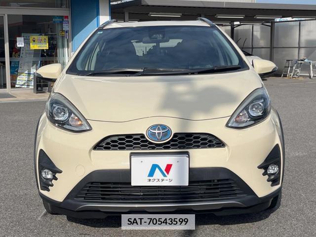 Toyota AQUA 2018-07 7794238-14
