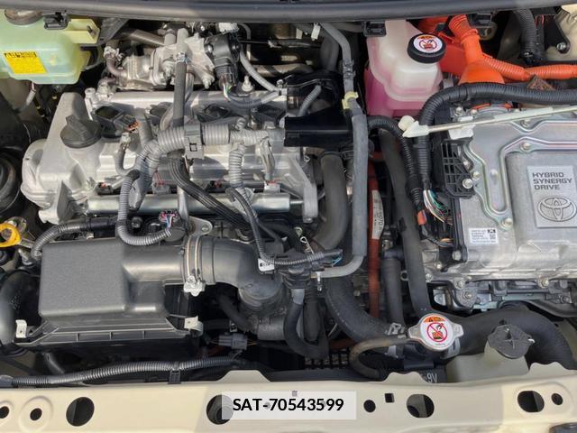 Toyota AQUA 2018-07 7794238-17