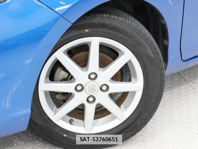 Toyota AQUA 2012-04 7794317-11