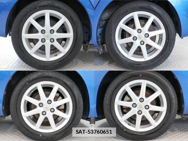 Toyota AQUA 2012-04 7794317-13