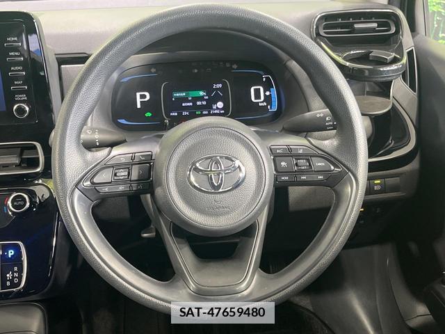 Toyota AQUA 2021-09 7794536-11