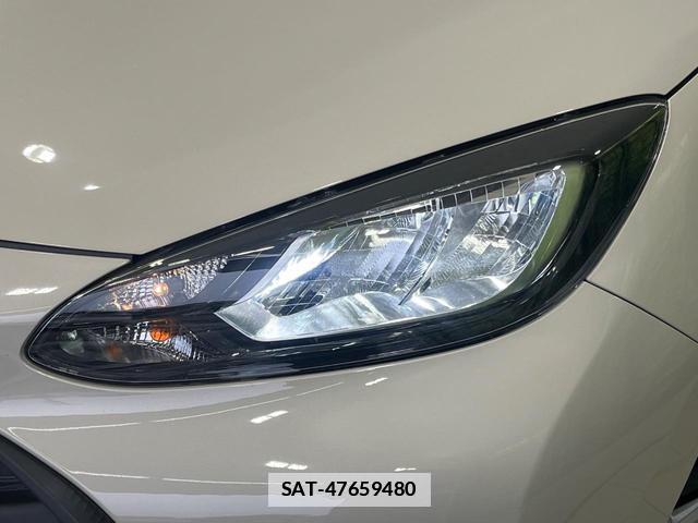 Toyota AQUA 2021-09 7794536-12