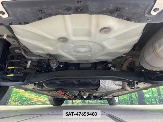Toyota AQUA 2021-09 7794536-19