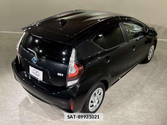 Toyota AQUA 2021-01 7795386-13