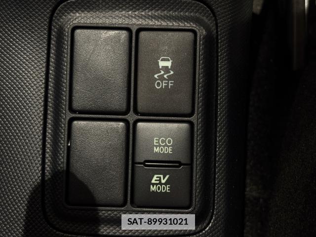 Toyota AQUA 2021-01 7795386-17