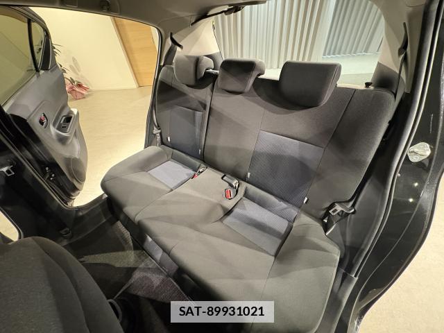 Toyota AQUA 2021-01 7795386-6