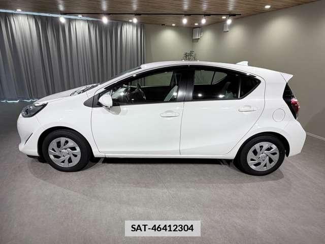 Toyota AQUA 2021-03 7795418-10