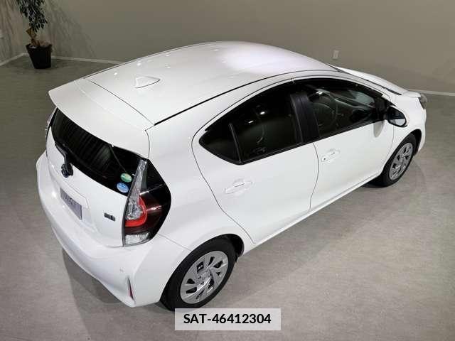 Toyota AQUA 2021-03 7795418-13