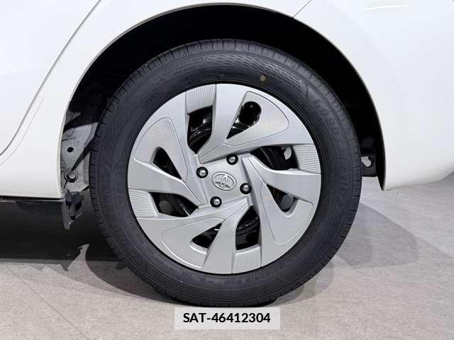Toyota AQUA 2021-03 7795418-19