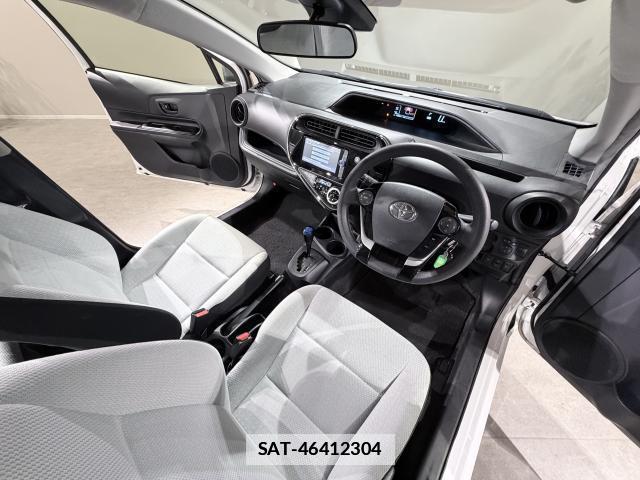 Toyota AQUA 2021-03 7795418-5