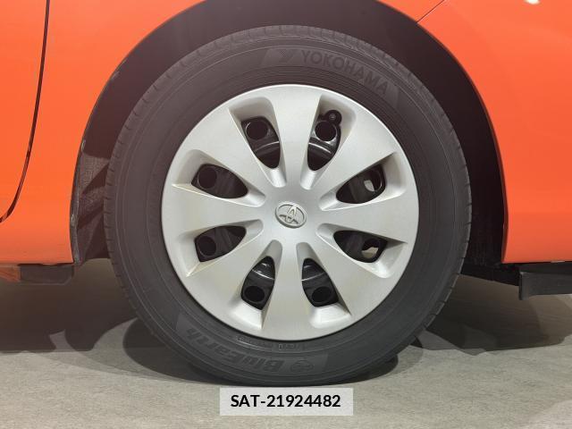 Toyota AQUA 2012-08 7795426-19