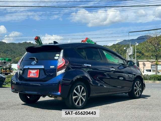 Toyota AQUA 2020-03 7795752-1