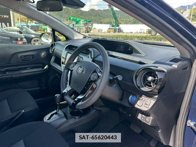 Toyota AQUA 2020-03 7795752-2