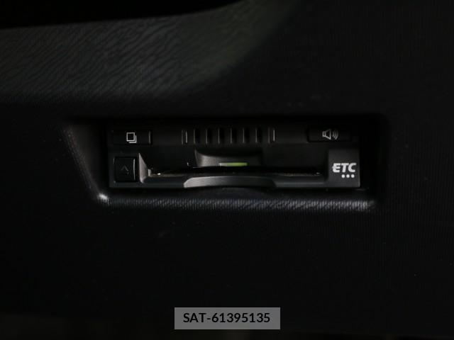 Toyota AQUA 2020-08 7796264-16