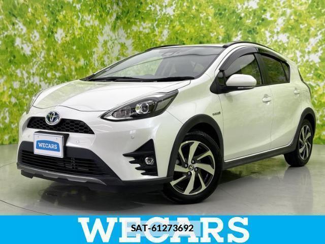 Toyota AQUA 2019-08 7797675-0