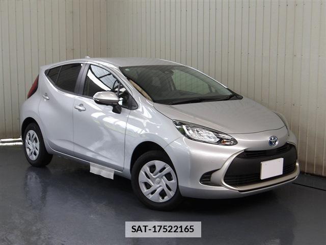 Toyota AQUA 2026-03 7797956-0