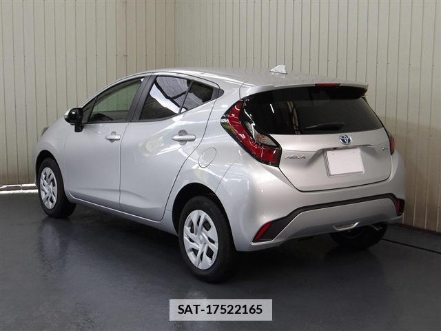 Toyota AQUA 2026-03 7797956-1