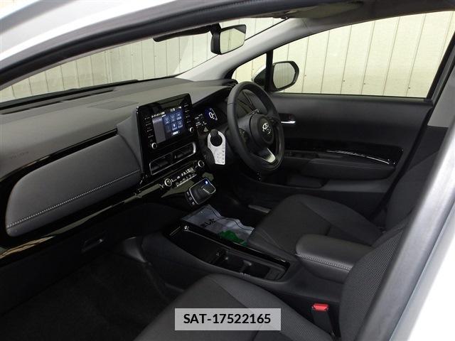 Toyota AQUA 2026-03 7797956-2