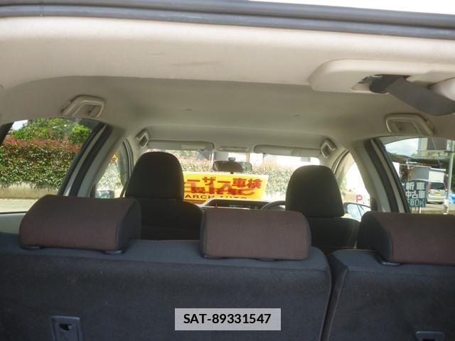 Toyota AQUA 2012-04 7798071-16