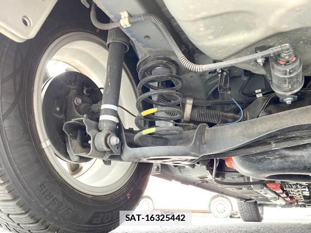 Toyota AQUA 2022-11 7798258-19