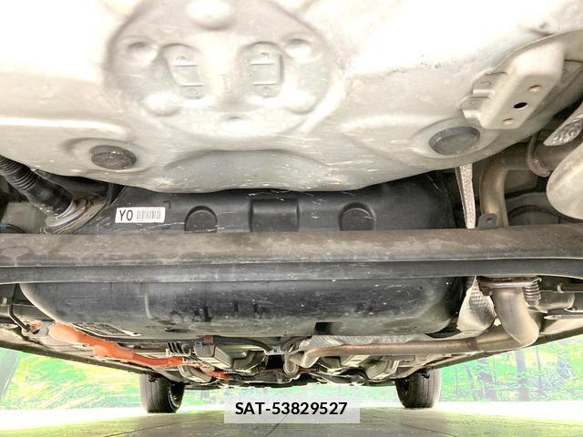 Toyota AQUA 2012-12 7799618-18