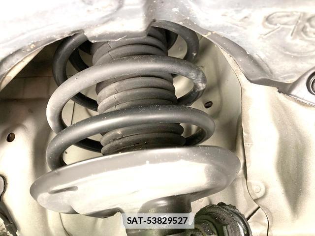 Toyota AQUA 2012-12 7799618-19