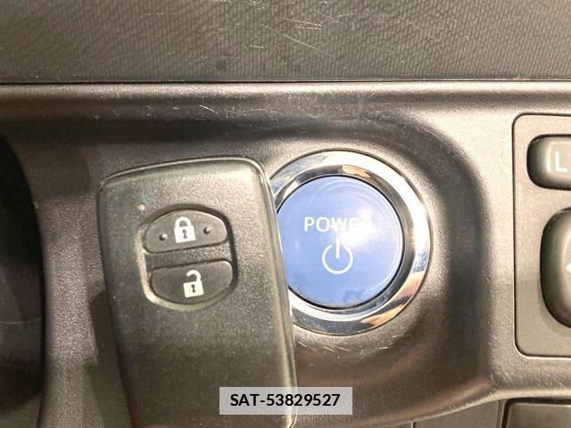 Toyota AQUA 2012-12 7799618-6