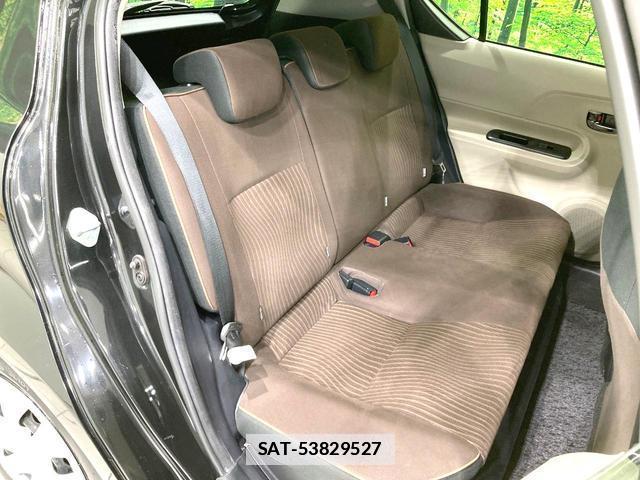 Toyota AQUA 2012-12 7799618-9