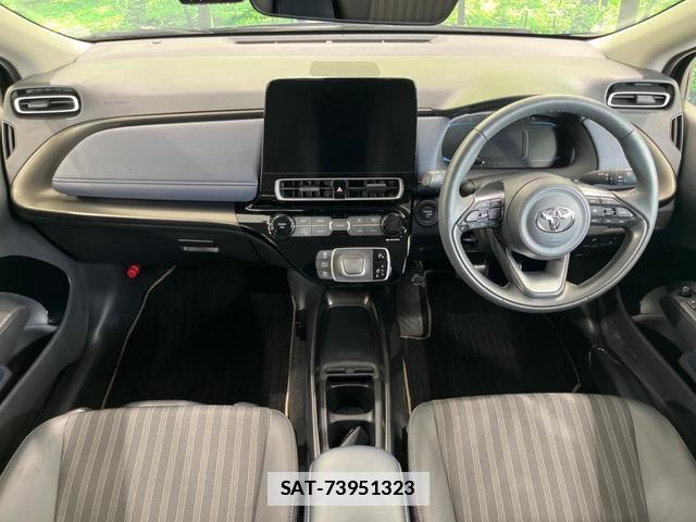 Toyota AQUA 2025-03 7799867-1