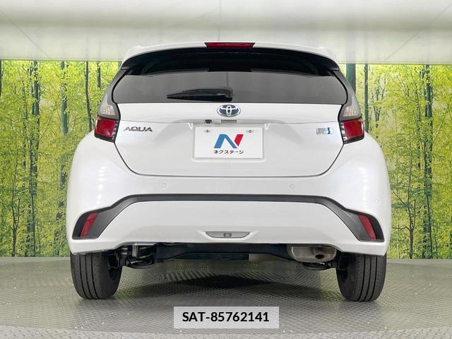 Toyota AQUA 2023-06 7800636-14