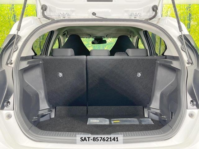 Toyota AQUA 2023-06 7800636-9